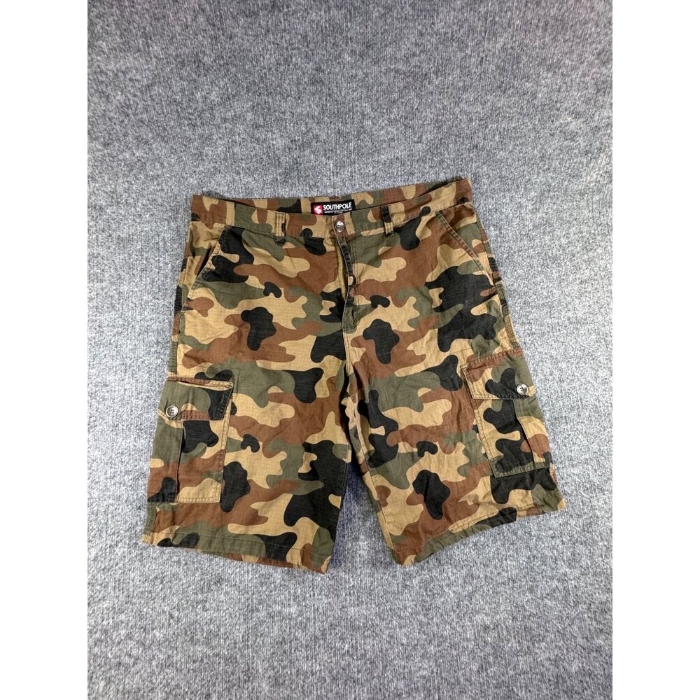 Southpole men's shorts size 42 Camo Y2K faded Utility cargo Baggy casual